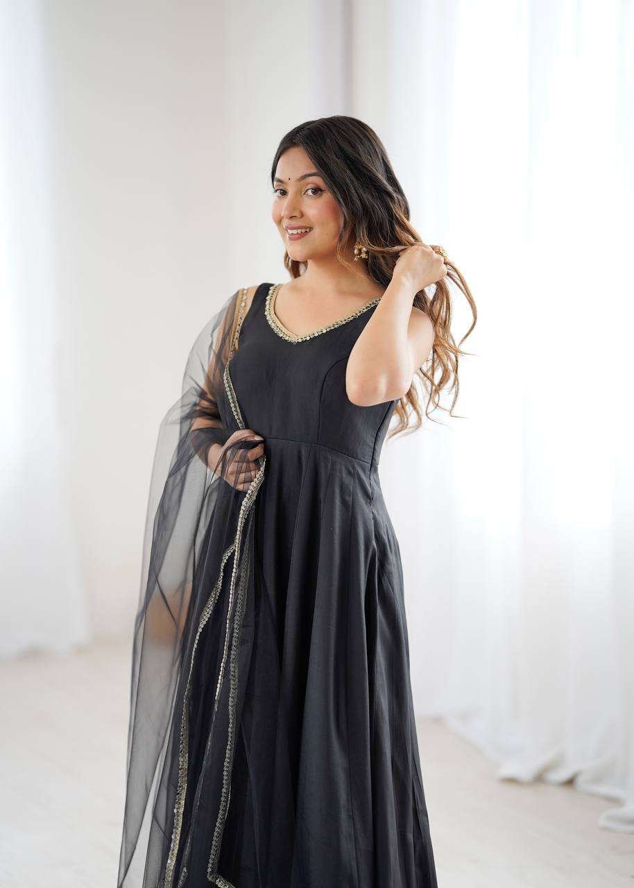 Womens Pure Romansilk Chanderi Anarkali Kurti with Pant & Dupatta Set - Image 8